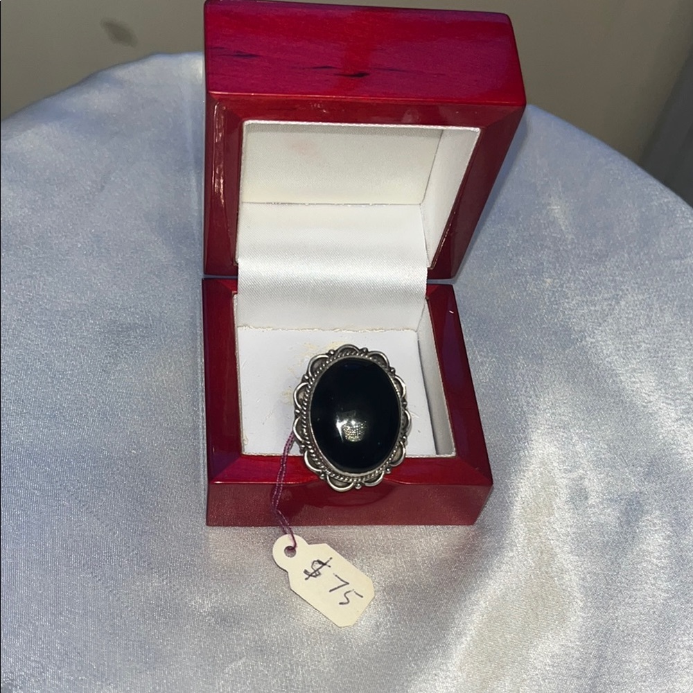 Elegant Black Stone Silver Ring
